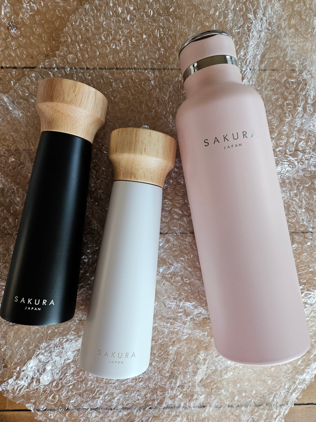 Customer photo review of Set Salt & Pepper Sakura Majestic - Molinillo Pimienta Y Sal De Madera Premium 20 Cm