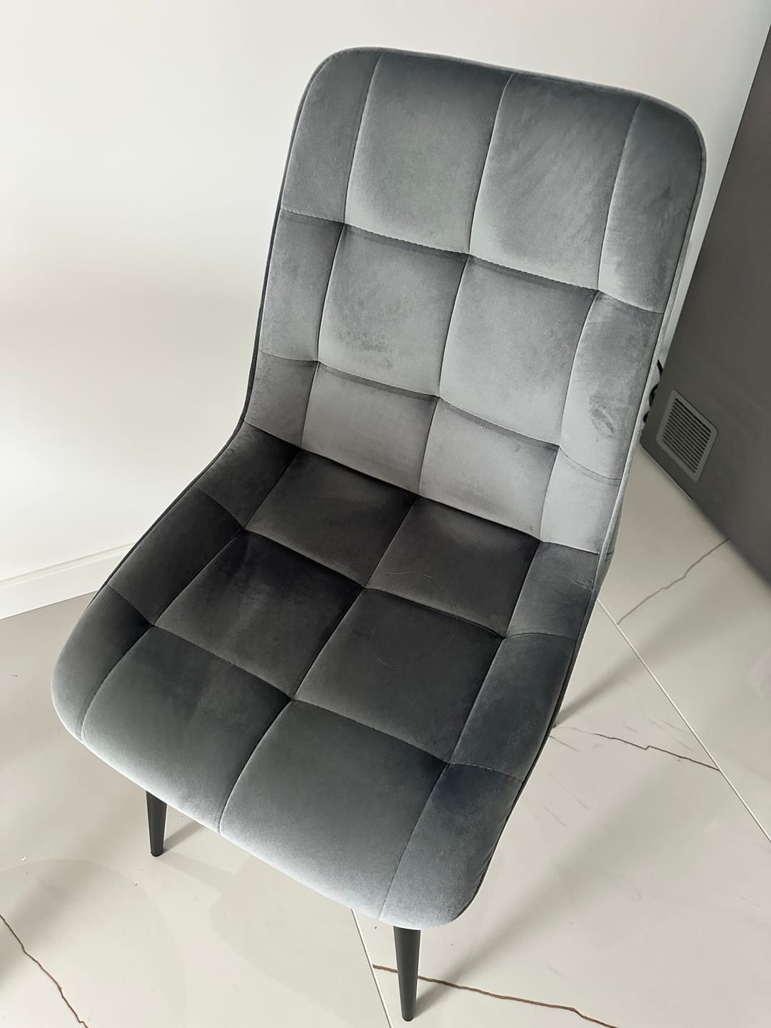 Customer photo review of Scaun CHIC, stofa catifelata gri - Bluvel 14, 50x43x88 cm