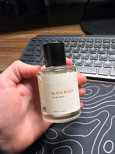 Customer photo review of Black Blaze