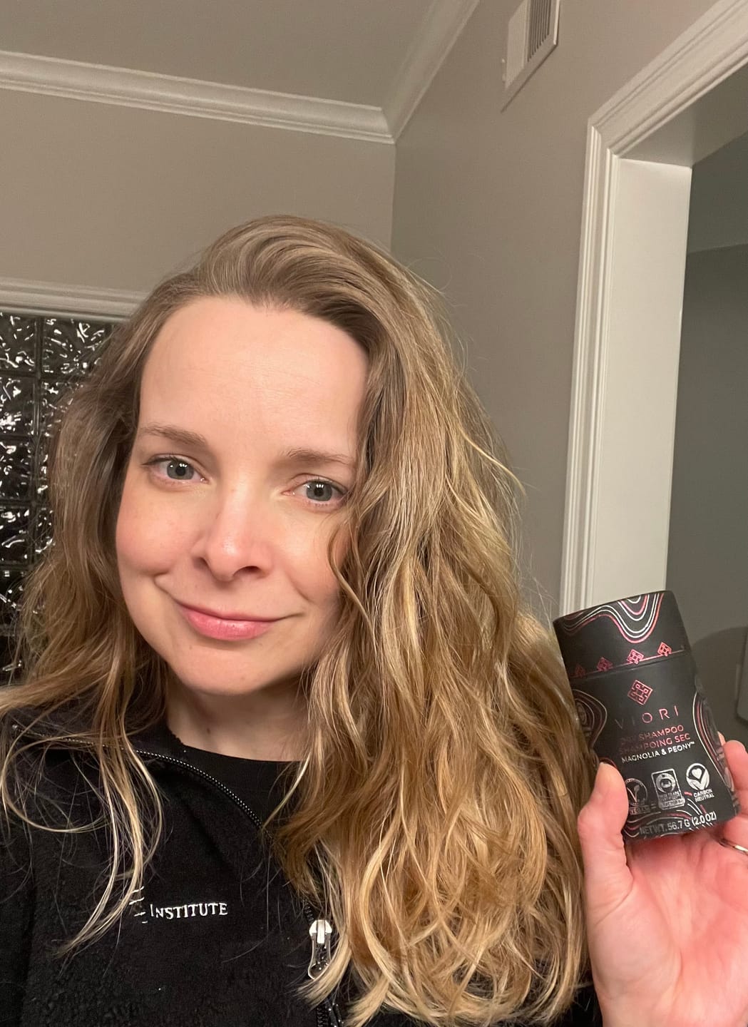 Customer photo review of Dry Shampoo | Magnolia & Peony
