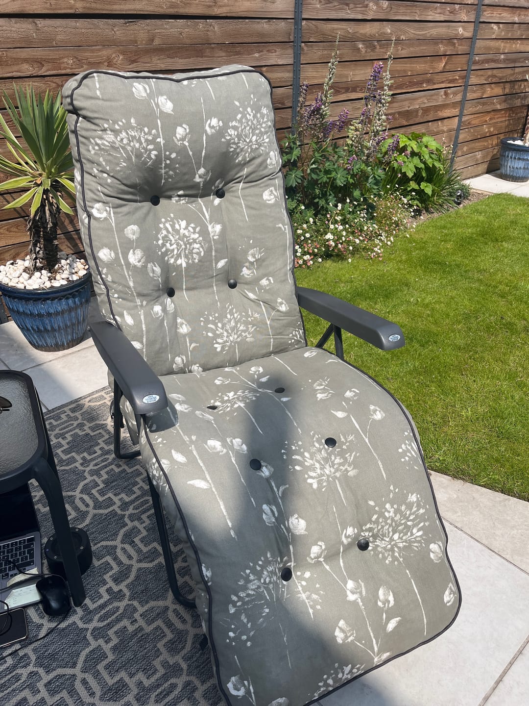 Customer photo review of Deluxe Garden Relaxer REPLACEMENT CUSHION ONLY  (pattern options available)