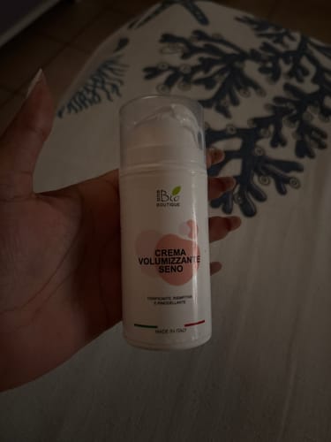 Customer photo review of Crema Volumizzante Seno