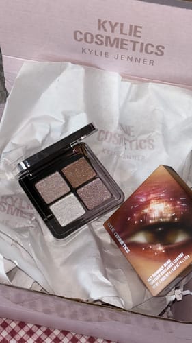Customer photo review of Wet Shimmer Quad