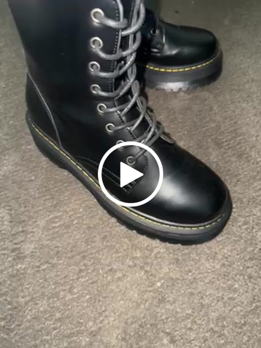 Customer video review of Botin Combat Mate plataforma N03