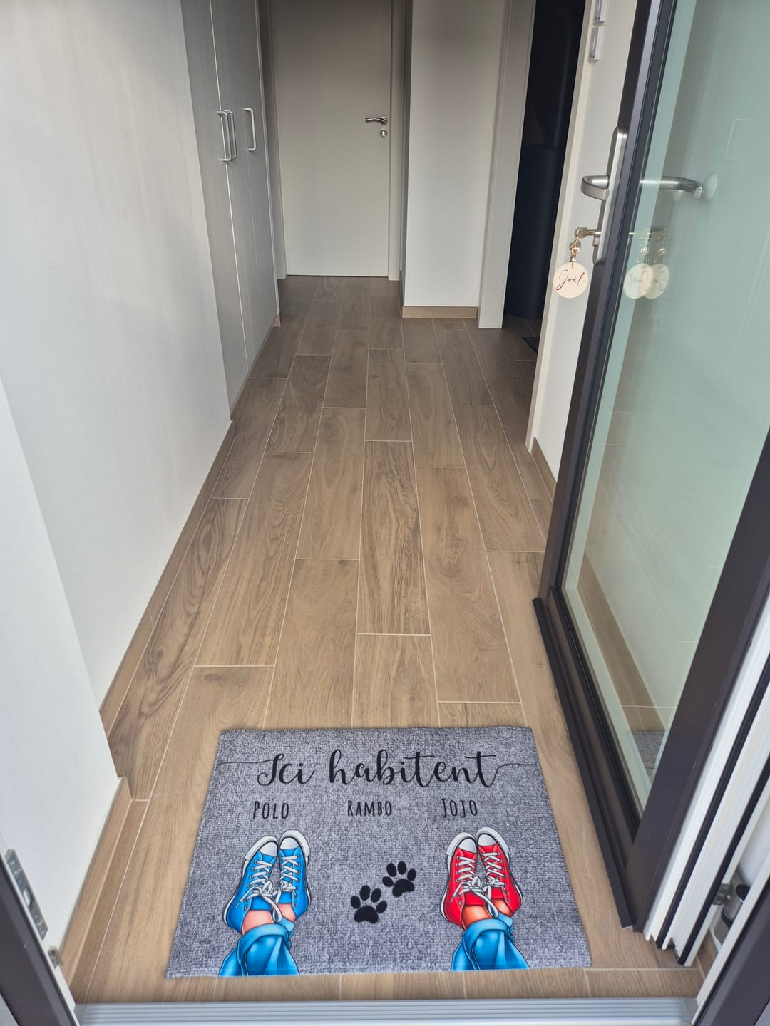 Customer photo review of Chaussures et pattes - Paillasson personnalisé