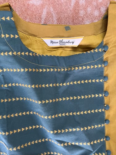 Customer photo review of Yellow and Green Handloom Maxi