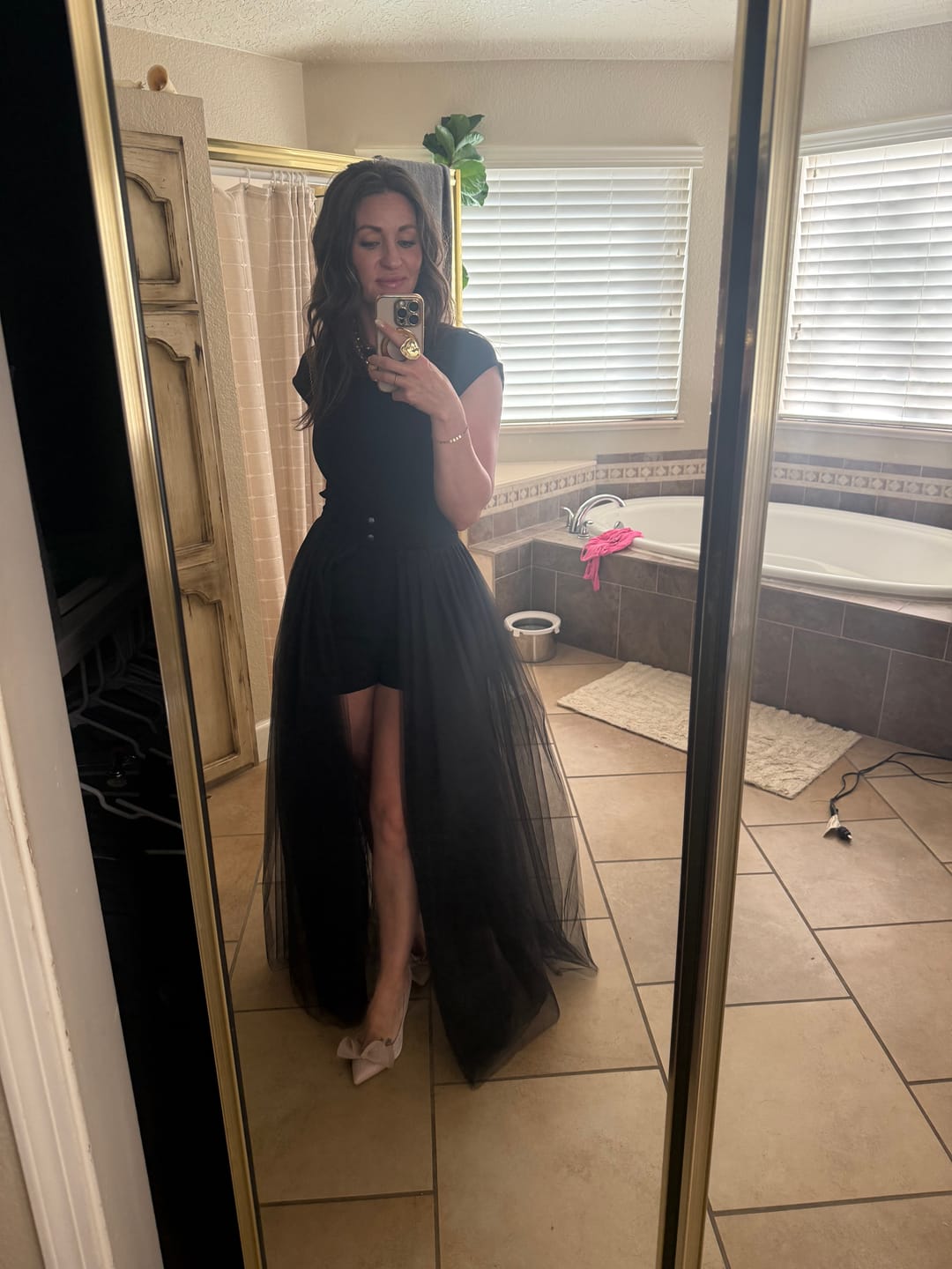 Customer photo review of 3-Piece Open-Back Top, High-Waisted Shorts and Tulle Skirt Co-Ord Set in Black