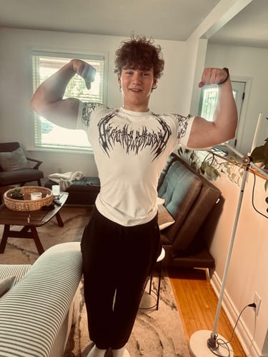 Customer photo review of Void Tech™ Evangelion Compression [DIVINE WHITE]
