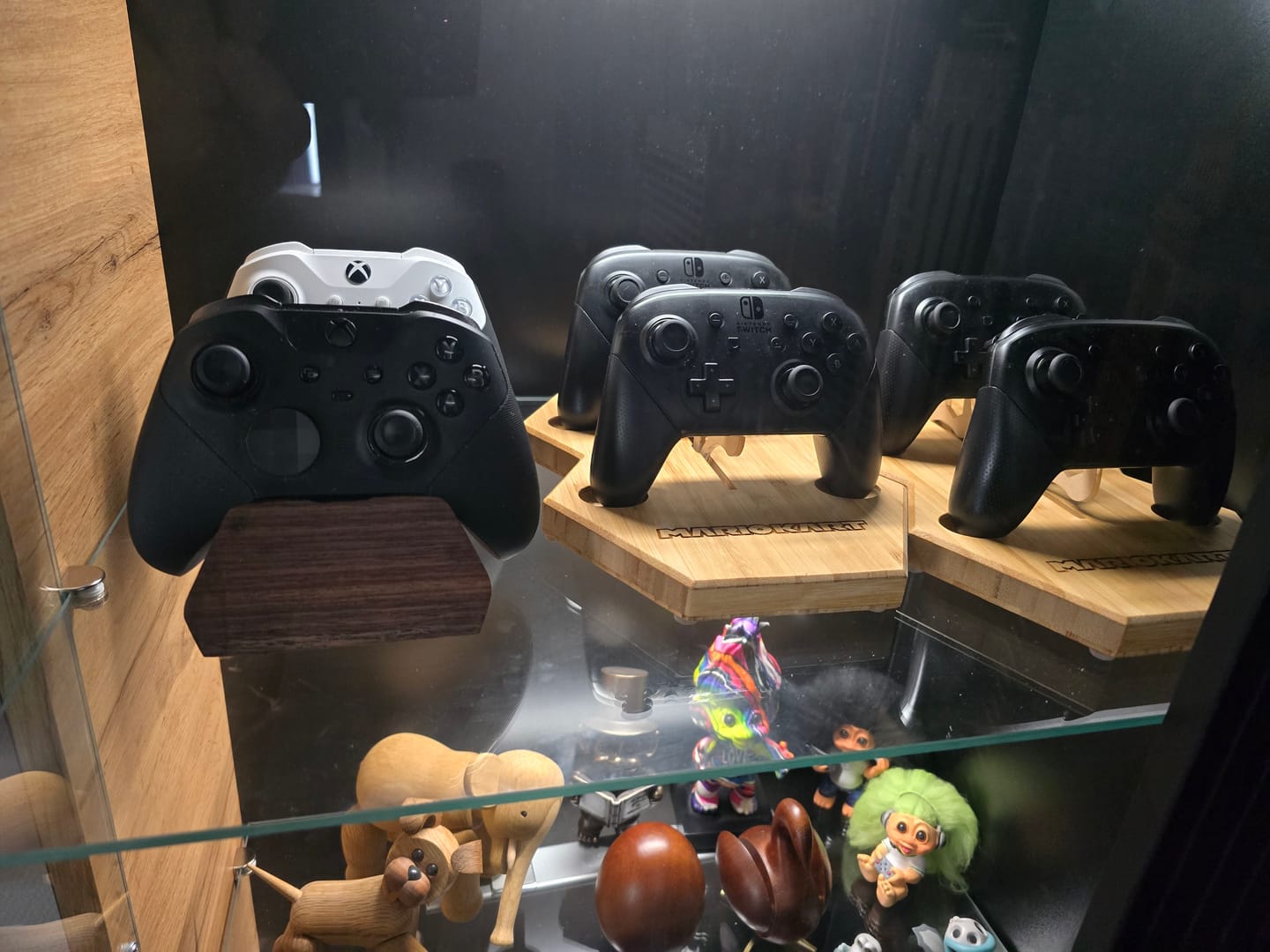 Customer photo review of PS5 Xbox Switch Pro Controller Stand