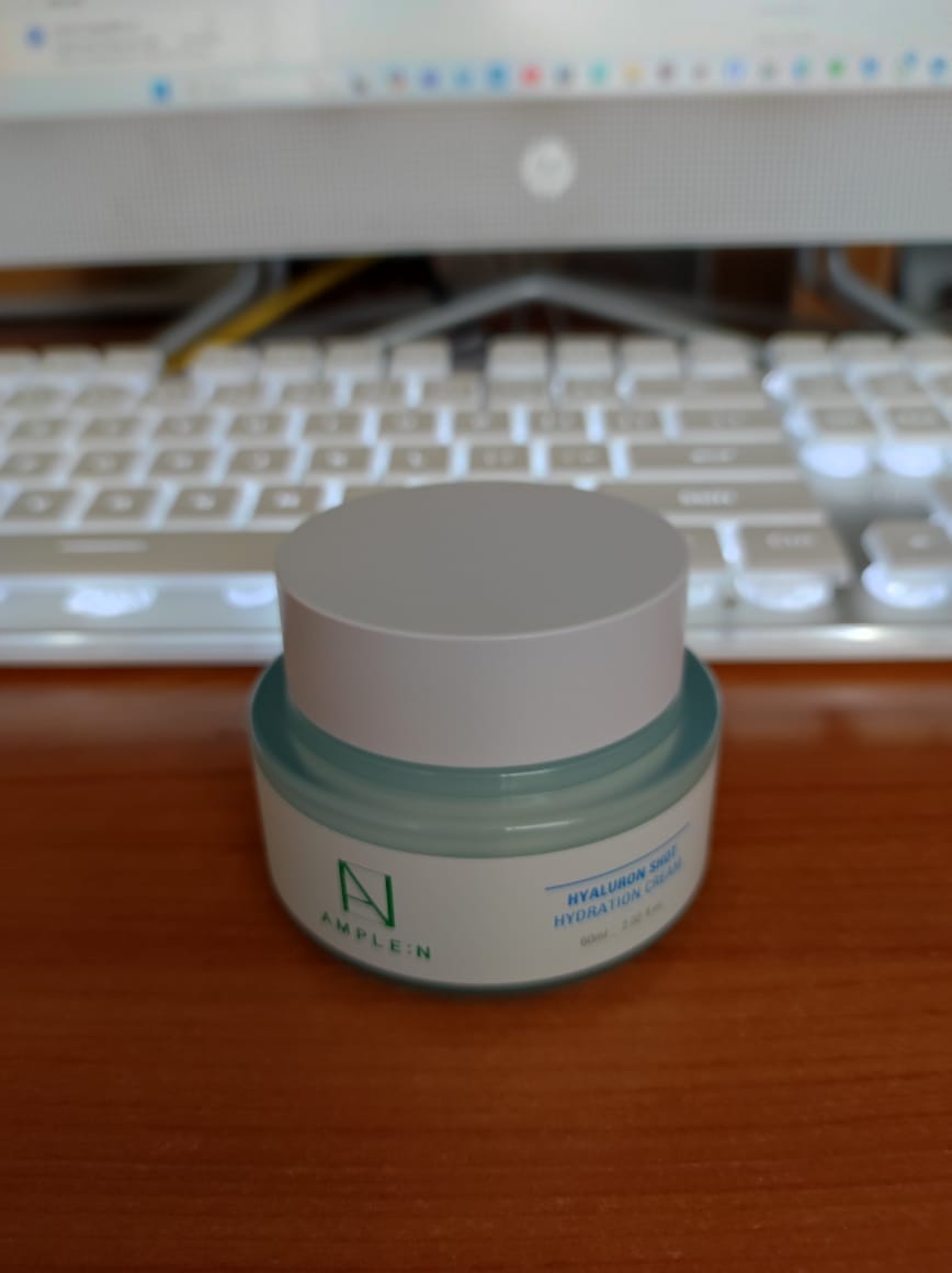 Customer photo review of Crema Facial Hidratante Antiedad AMPLEN Ácido Hialurónico 60ml