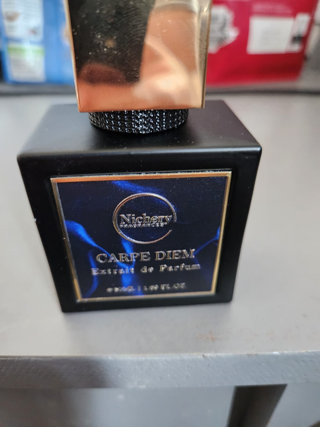 Customer photo review of Nichery Carpe Diem Extrait de Parfum - Férfi 50ml