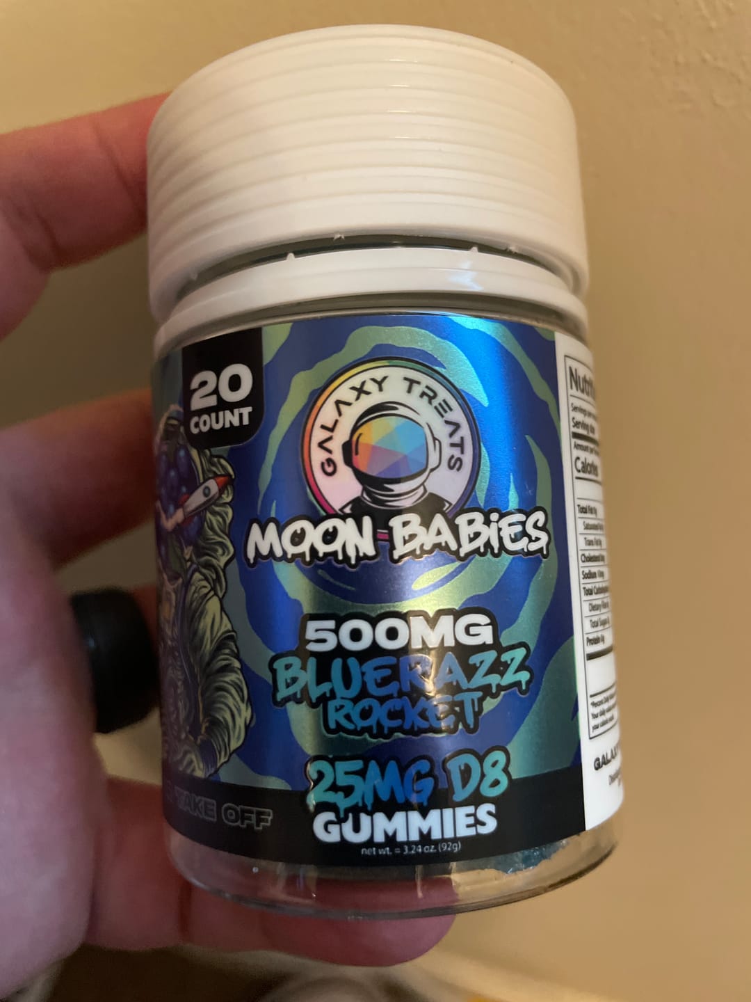Customer photo review of Mars Mango D8 Gummies