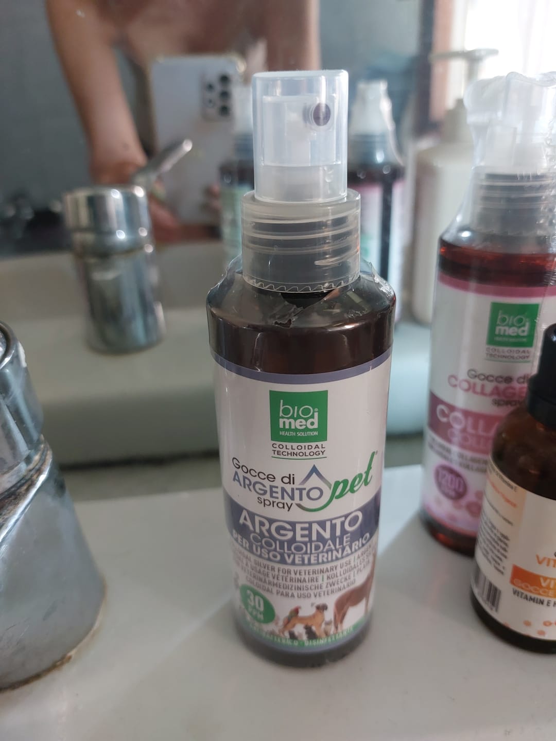 Customer photo review of SILVERPET GOCCE DI ARGENTO COLLOIDALE ATTIVO SPRAY USO VETERINARIO - BIOMED - 150 ml. - 30 ppm