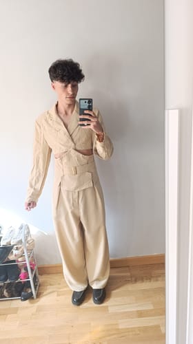 Customer photo review of Mens Solid Color Loose Cropped Two Pieces Outfit SKUK93594