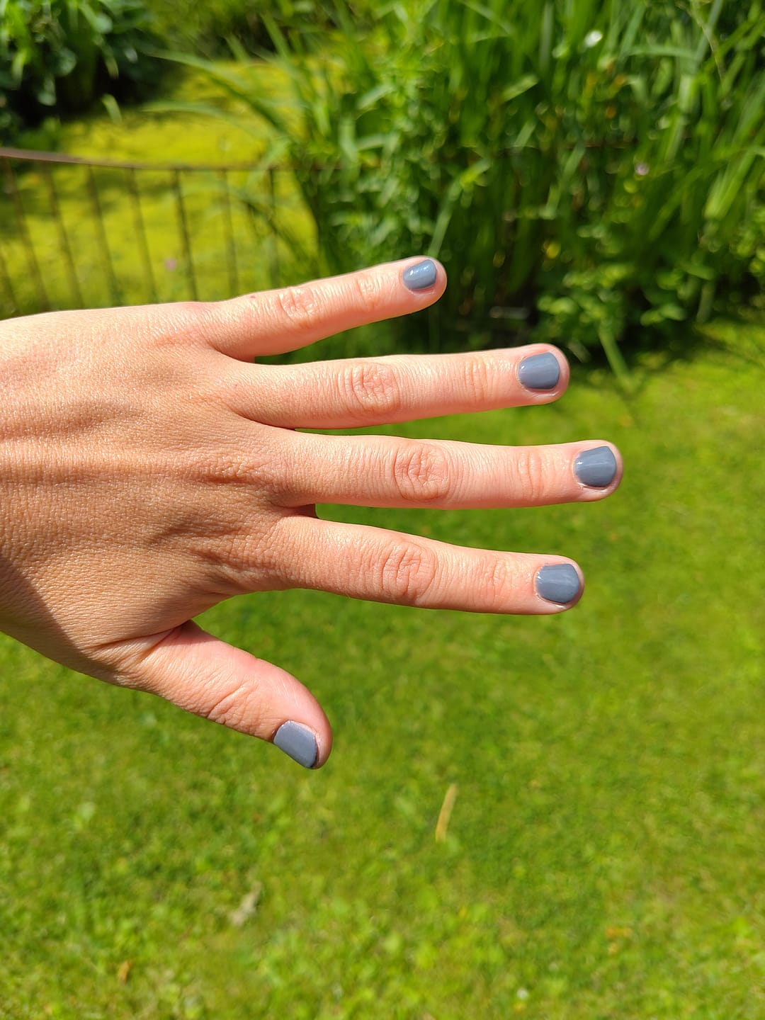 Customer photo review of Fossil Dipping Powder