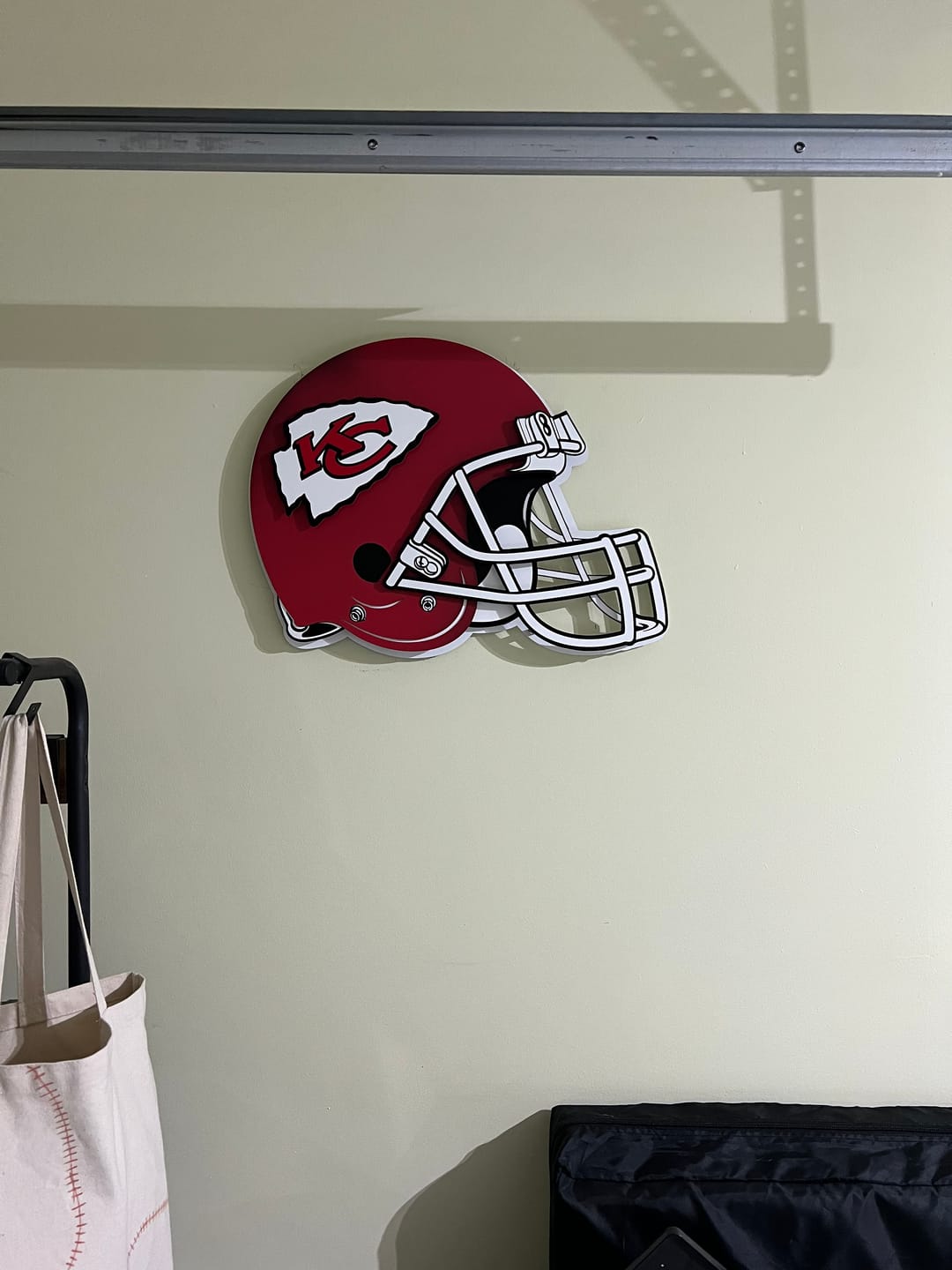 Customer photo review of BLITZ Collection - 8 Layer Kansas City Chiefs Helmet 3D Vintage Metal Wall Art