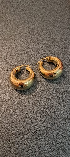 Customer photo review of Orecchini Cerchi Bombati e martellati