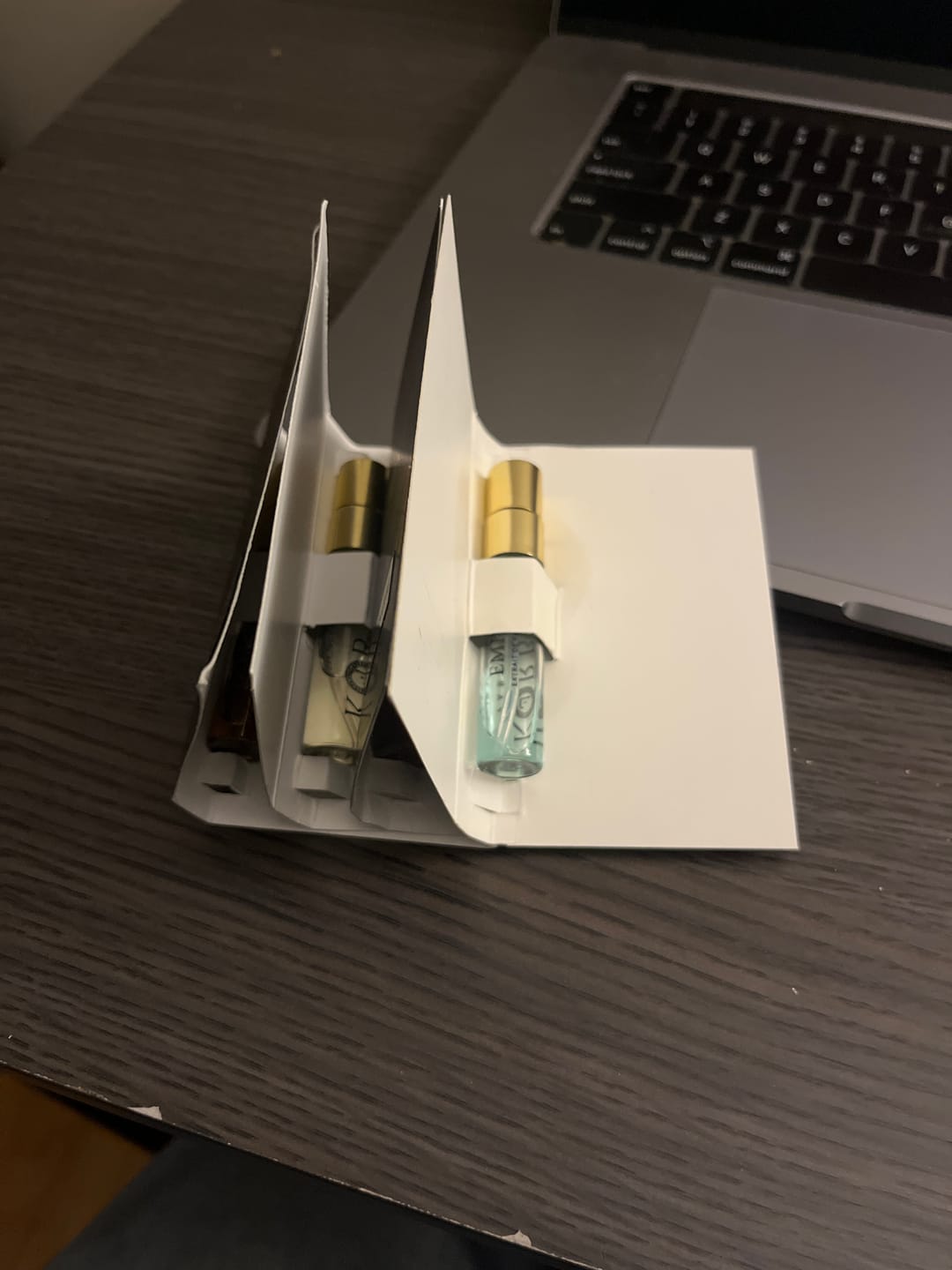 Customer photo review of Perfume Sample Set - 4 PCS