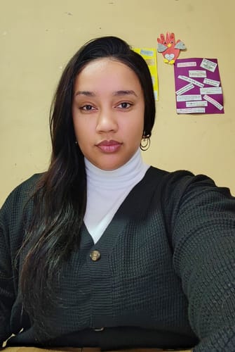 Customer photo review of Cambodian 13x4 Straight Wig - Nat