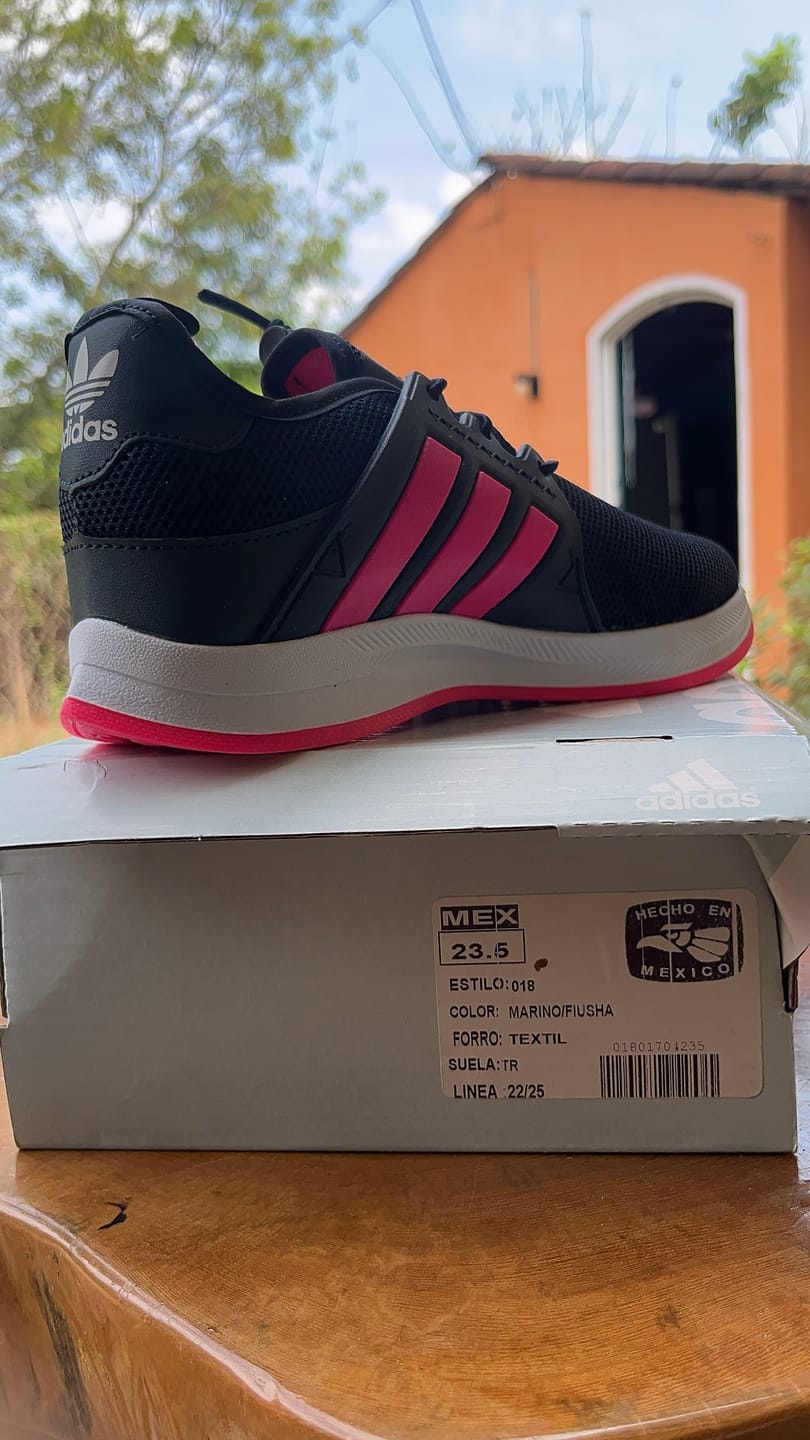 Customer photo review of Tenis 018 Marino Fiusha