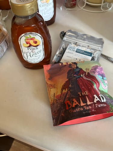 Customer photo review of Peach Infused Honey