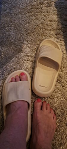 undefined review of HappyFlops image 1 out of 1