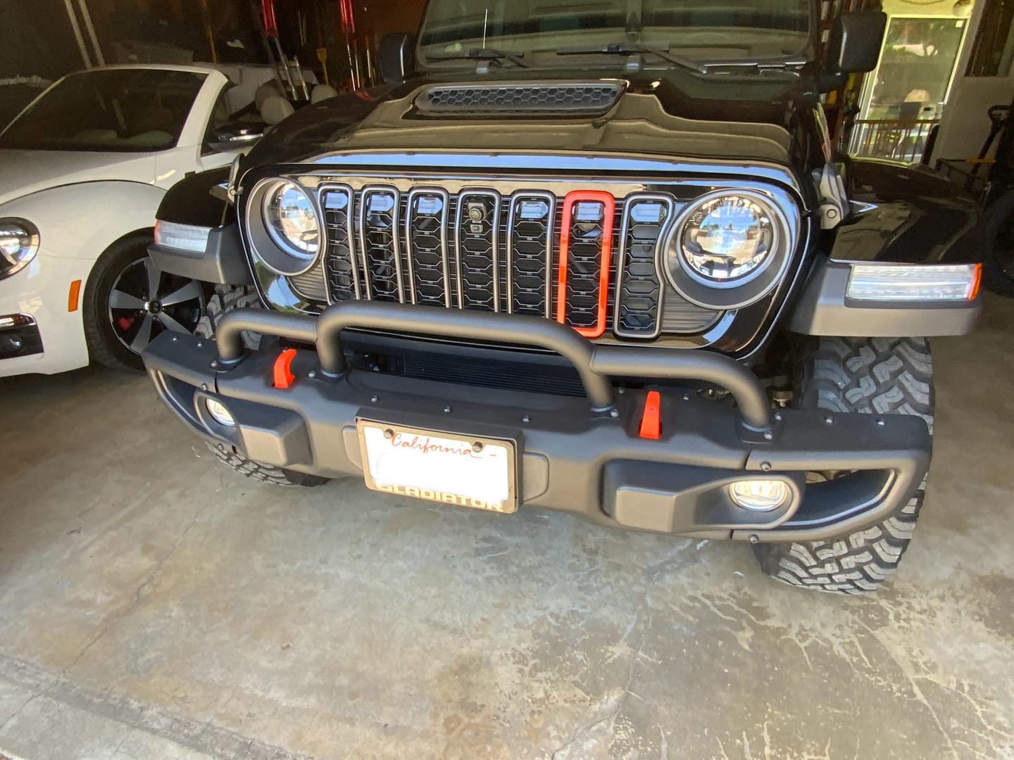 Customer photo review of Snap On Slot Cover for 2024 Grille Wrangler JL JT Grille