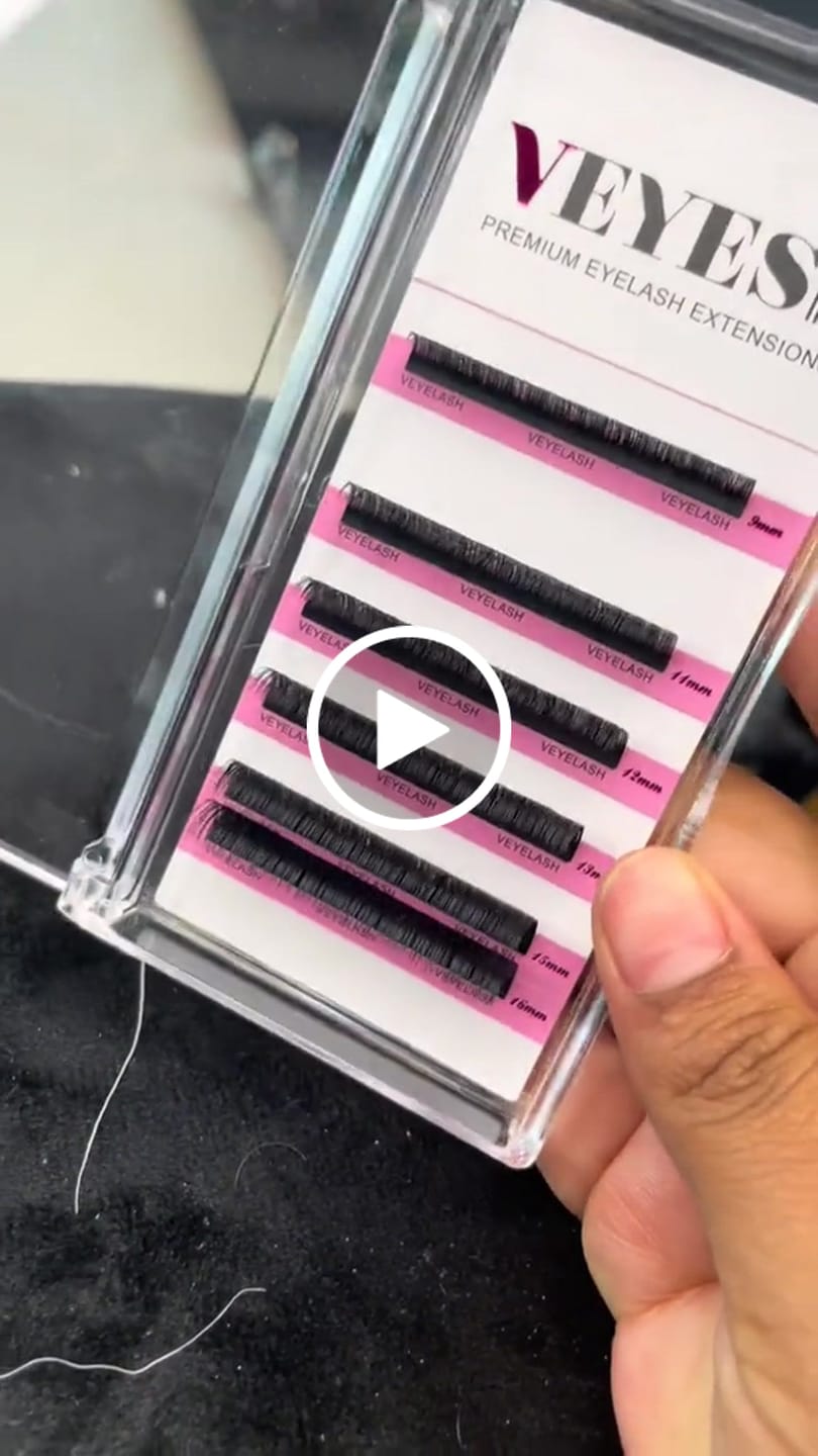 Customer video review of Noir N°1 - Fiber Lash Tweezer