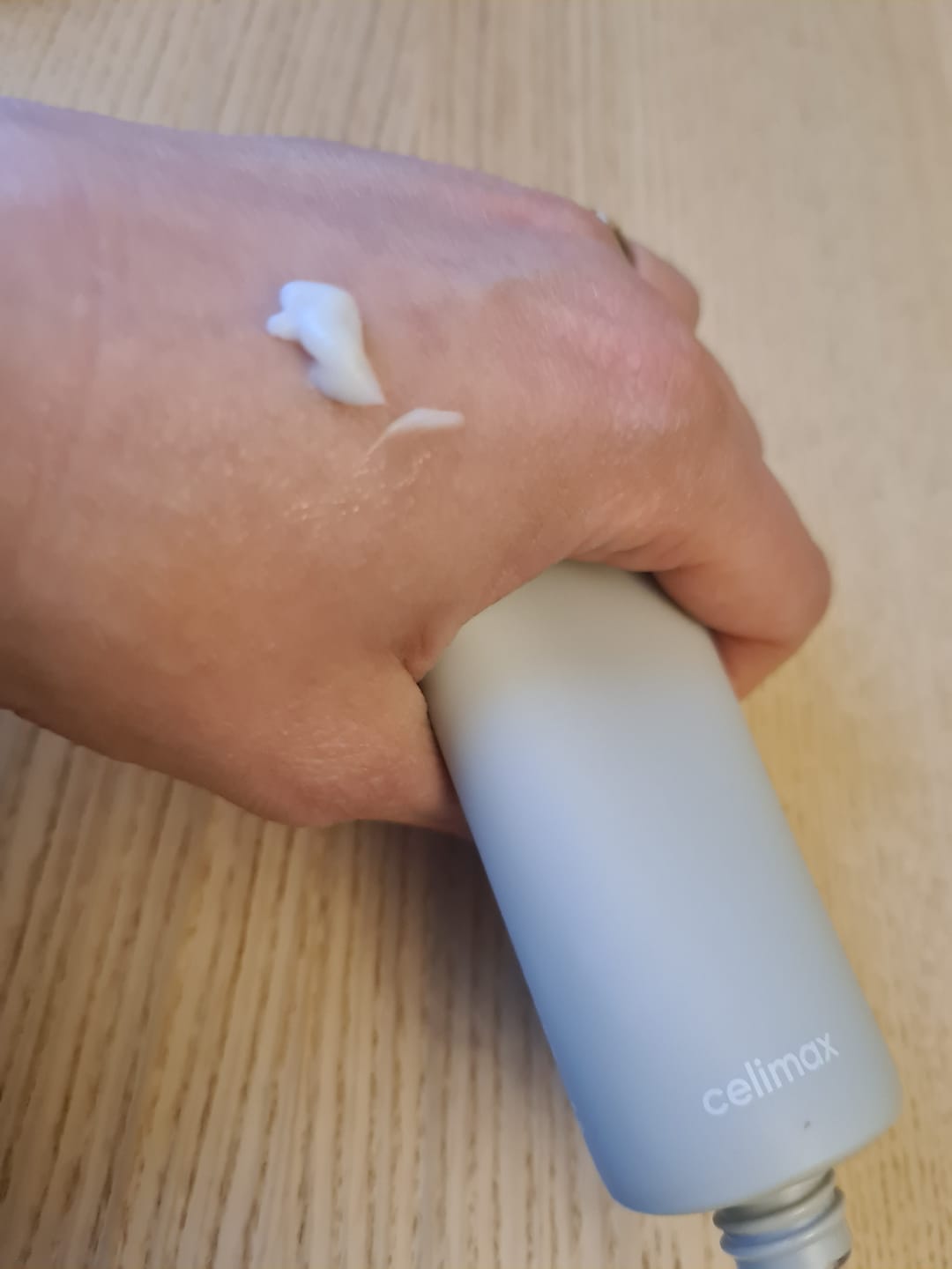 Customer photo review of Aizsargbarjeru nodrošinošs krēms ar keramīdu kompleksu Celimax Dual Barrier Skin Wearable Cream