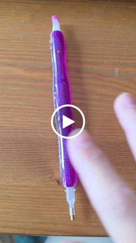 Customer video review of Diamond Painting Ergonomischer Premium Stift - Majestic Plum
