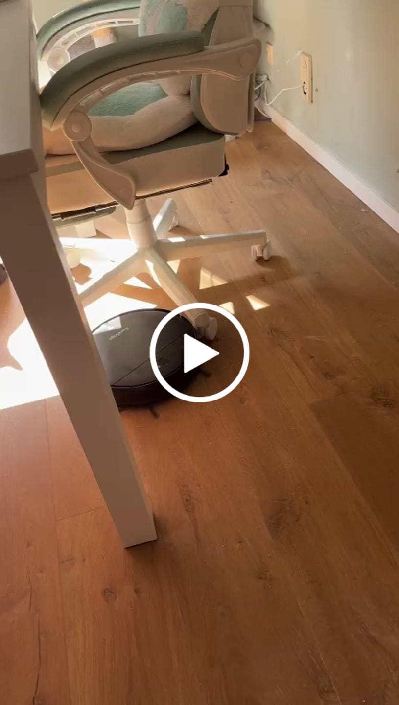 Customer video review of Robotstofzuiger SMART met Dweilfunctie en Laadstation
