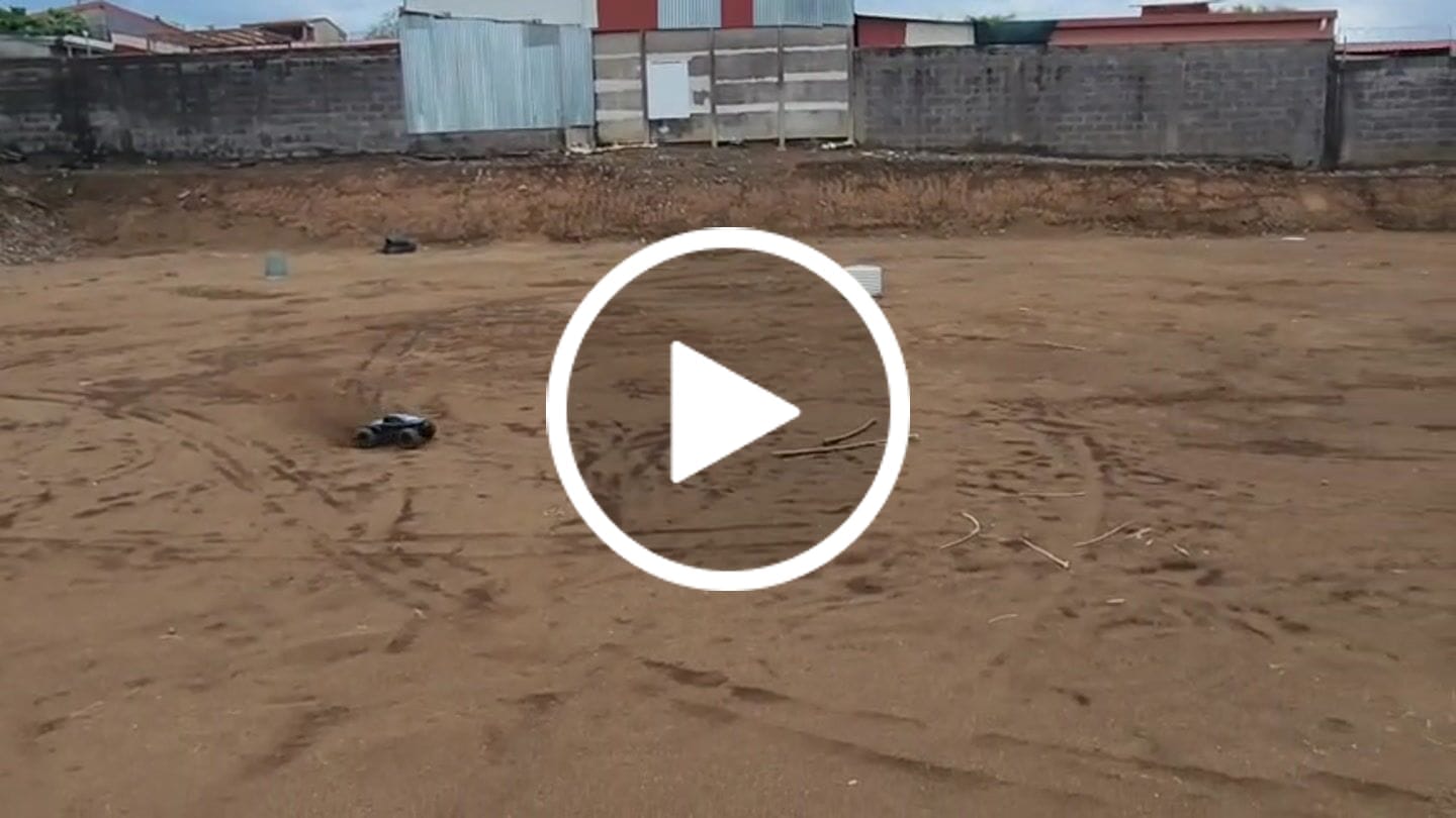 Customer video review of Aluminum Front Steering Hub For RZ001 and XTS-F10
