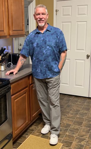 Customer photo review of Men's Blue Floral Holiday Casual Pocket Short Sleeve Retro Shirt