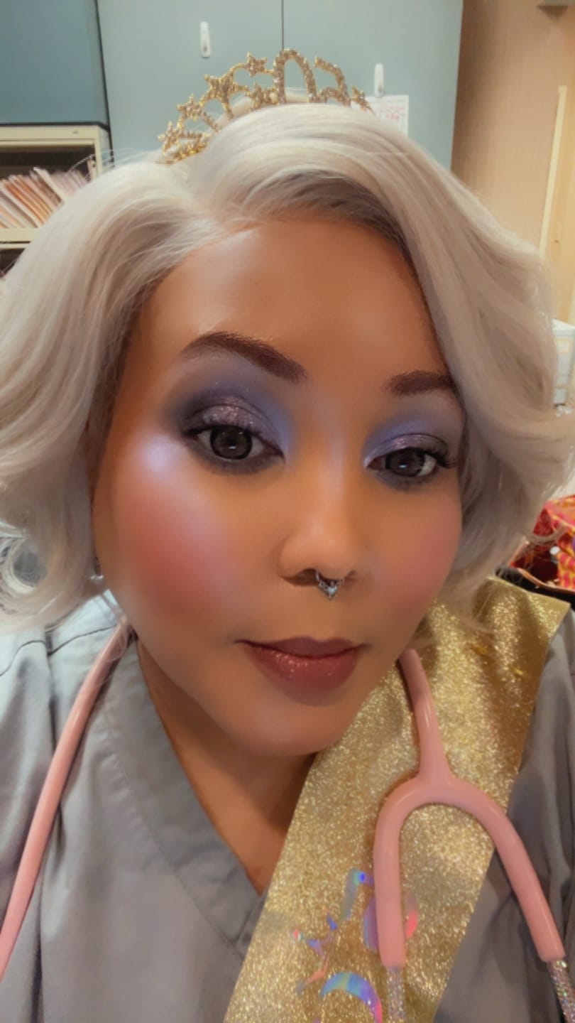 Customer photo review of Sensationnel Butta Chic Bob Glueless 5" Deep Part HD Lace Front Wig - BOB UNIT 1