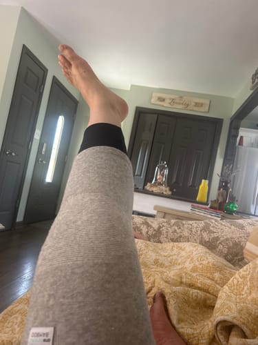 Customer photo review of Premium Bamboo Knee Sleeve (Single)