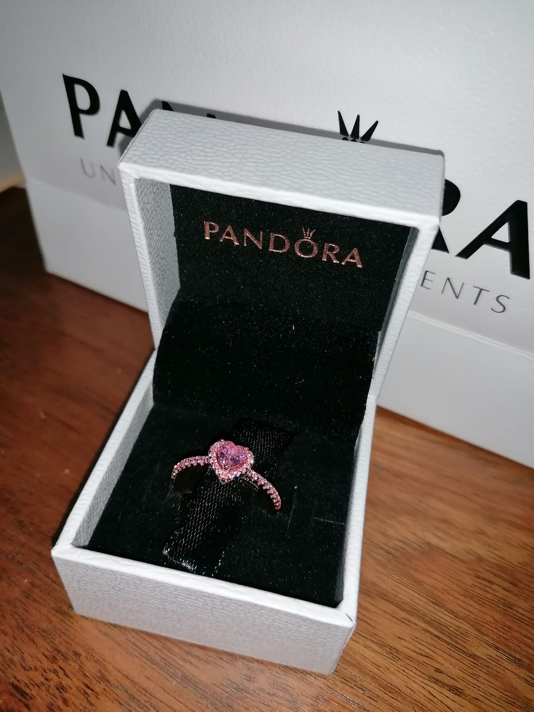 Customer photo review of ANILLO PANDORA PROMESA CORAZON BRILLANTE ELEVADO ORO ROSA + KIT DE REGALO