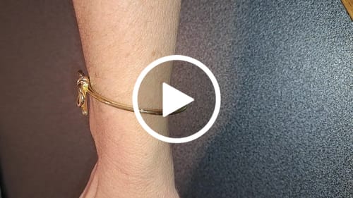 Customer video review of Bracciale Bangle con Fiocco – Regolabile