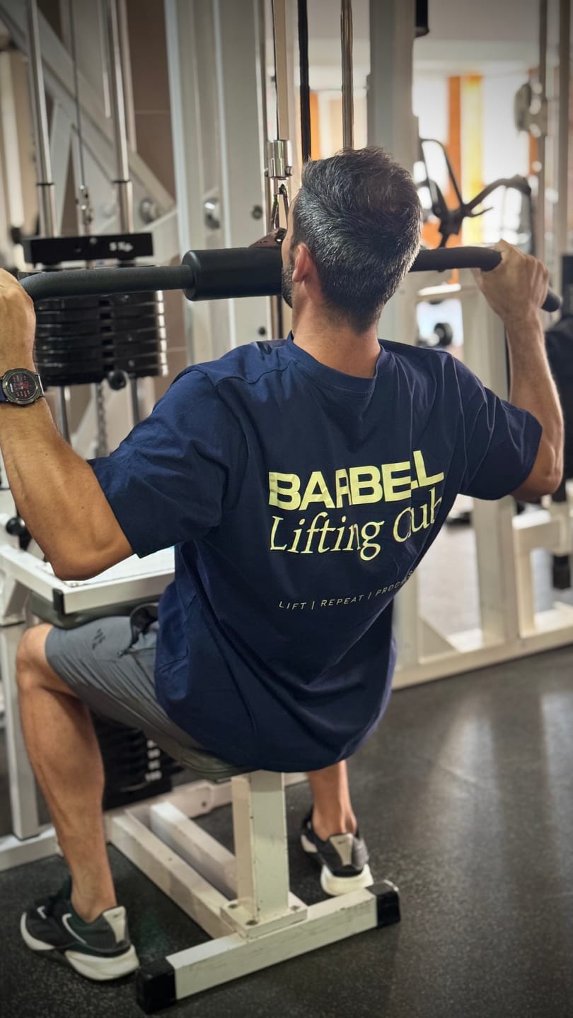 Customer photo review of BARBELL LIFTING CLUB DEEP BLUE OVERSIZE - UNISEX