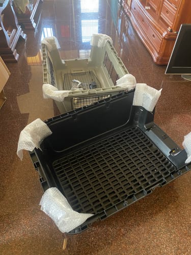 Customer photo review of 寵物國際航空運輸籠 符合IATA國際航空運輸標準 犬貓通用 航空箱 5種尺寸 加大尺寸