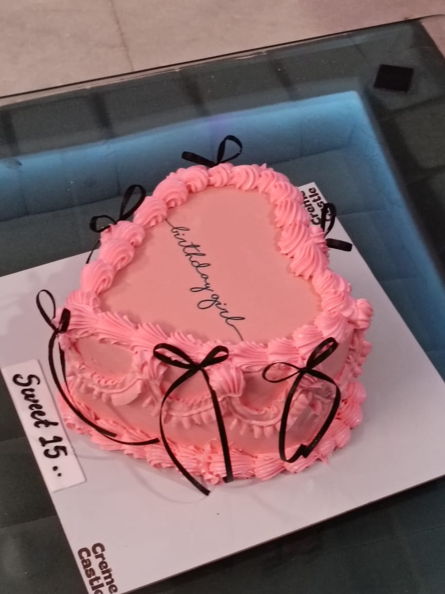 Customer photo review of Heart Shape Ribbon Cake