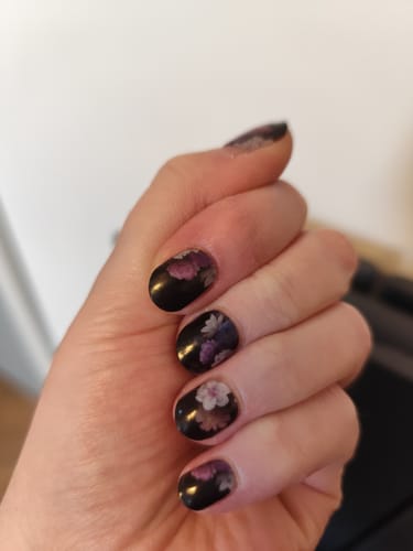 Sinja H. review of UV Gel: Midnight Foliage image 1 out of 1