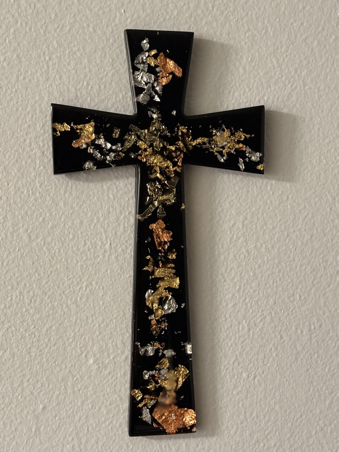 Customer photo review of 15x8x1" Flared Cross Silicone Mold For Epoxy Resin - Angled Cross Mold