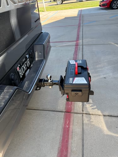 Customer photo review of Trojan 4,000lb 12v Portable Utility Winch - Synthetic Rope