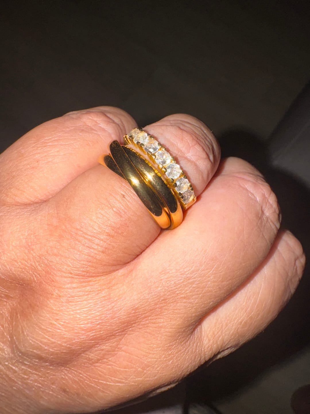 Customer photo review of Anel Royale Ajustável Banhado em Ouro 18k
