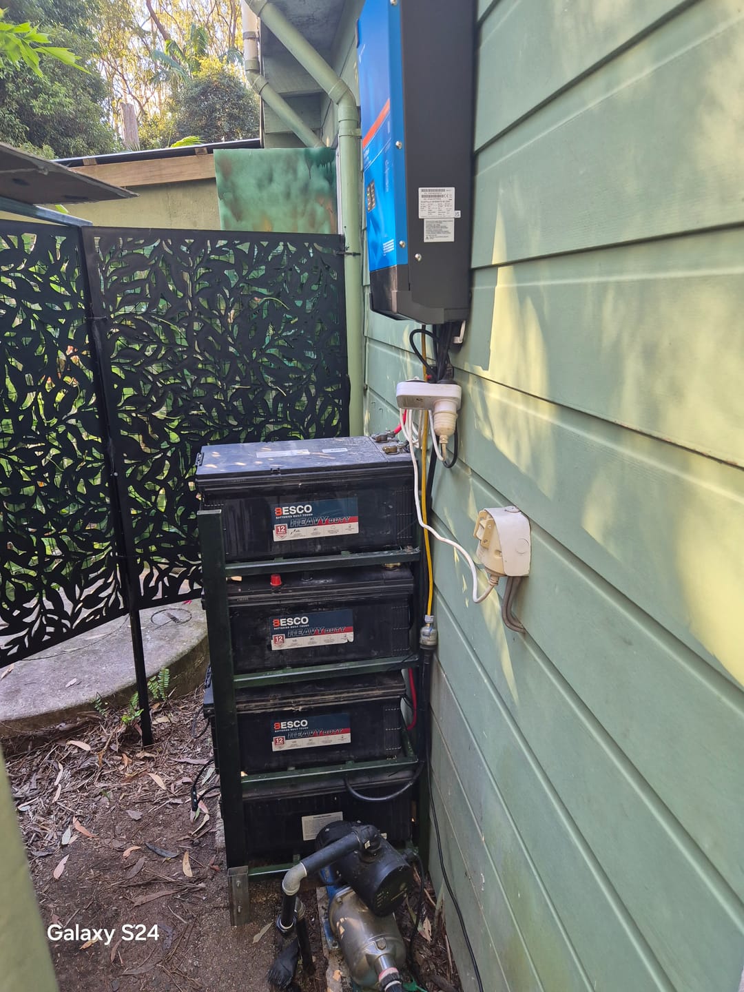 Customer photo review of Victron Multiplus-II 12v (3000 - 5000) Inverter/Charger 230V