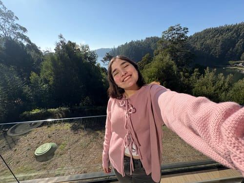 Customer photo review of SWEATER LASSO ROSA