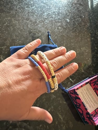 Customer photo review of Cerulean Vinyl Bracelet 4mm