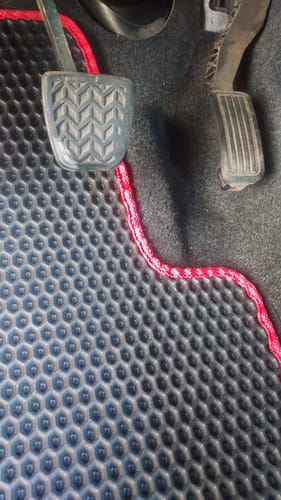 Customer photo review of Dywaniki samochodowe na zamówienie - Przód i tył