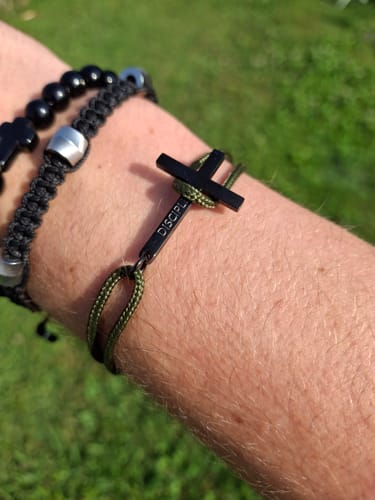 Customer photo review of Jéricho : Croix Noire