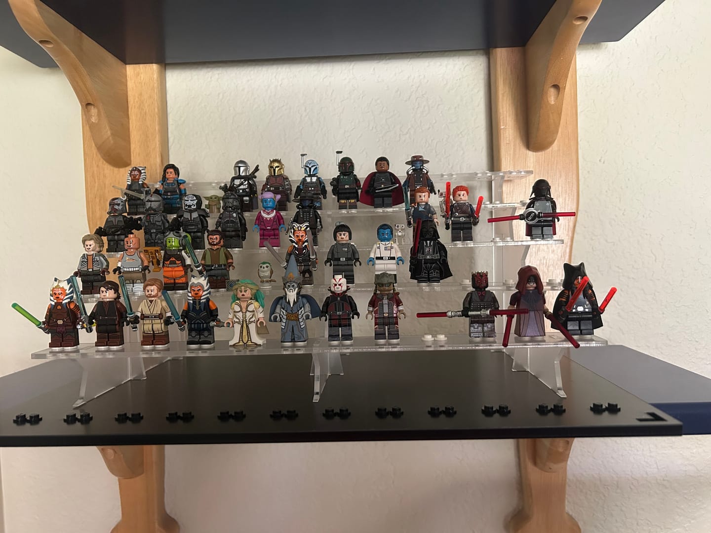 Customer photo review of Display Case for LEGO® 72 minifigures fits 1/2 IKEA Billy